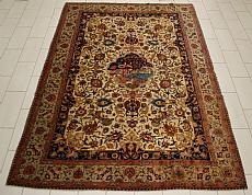 Tapis Tabriz.